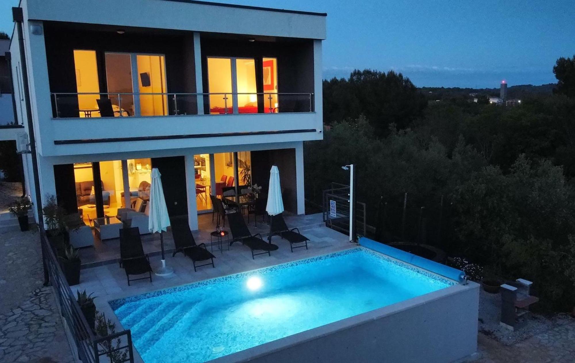 Villa Pura Vida With Sea View Пула Екстер'єр фото
